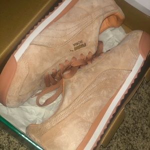 dusty coral womens pump romas